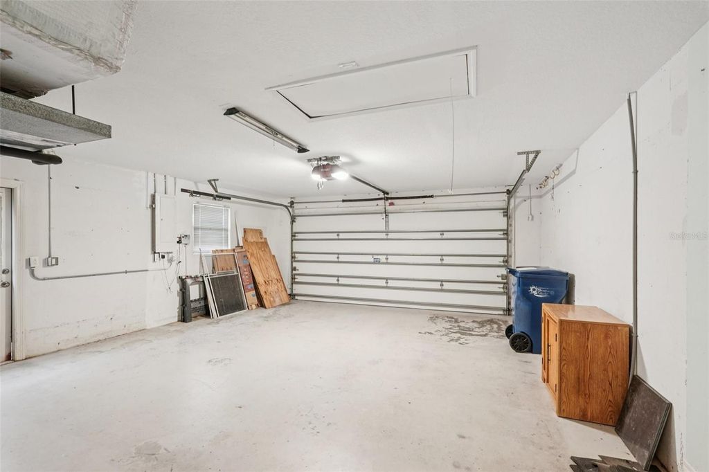 Image 26 of property listing at 774 PLANTERS MANOR WAY, Bradenton, FL 34212