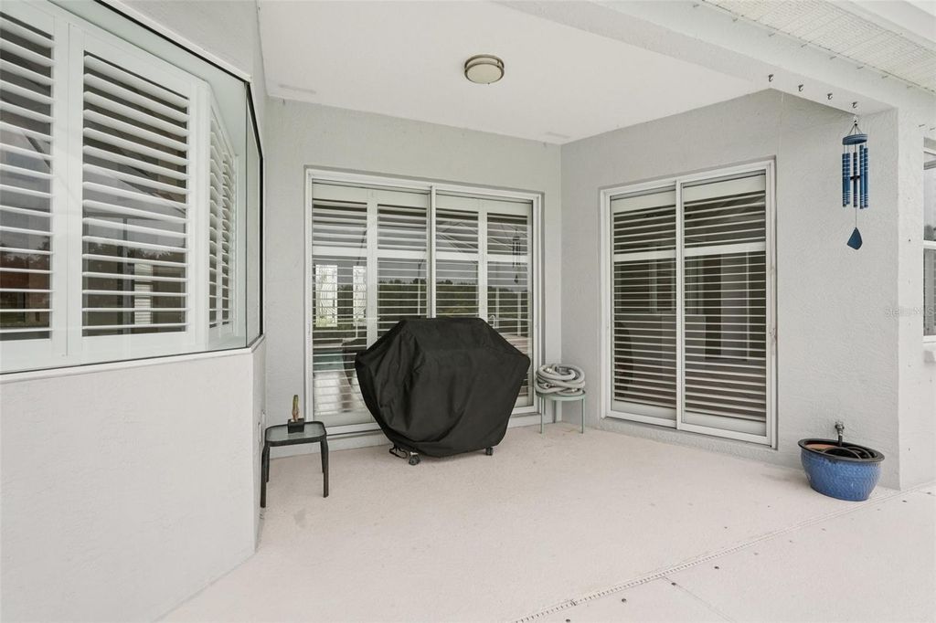 Image 28 of property listing at 774 PLANTERS MANOR WAY, Bradenton, FL 34212