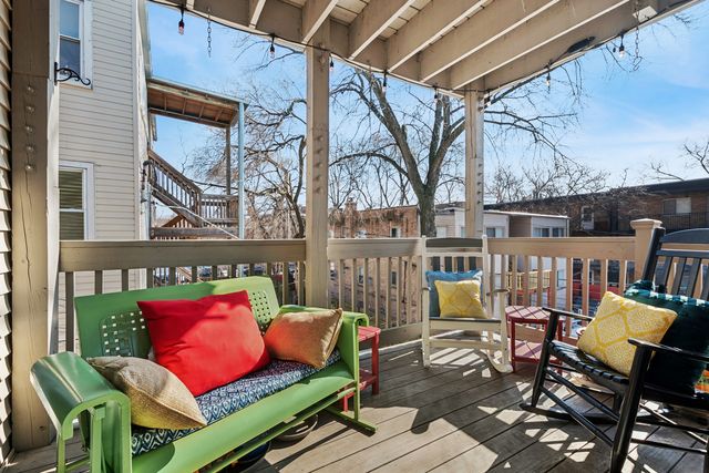 1949 W Birchwood Avenue 2, Chicago, IL 60626