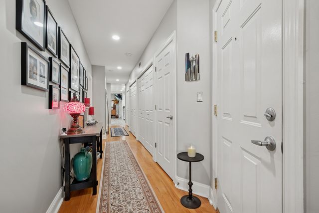 1949 W Birchwood Avenue 2, Chicago, IL 60626