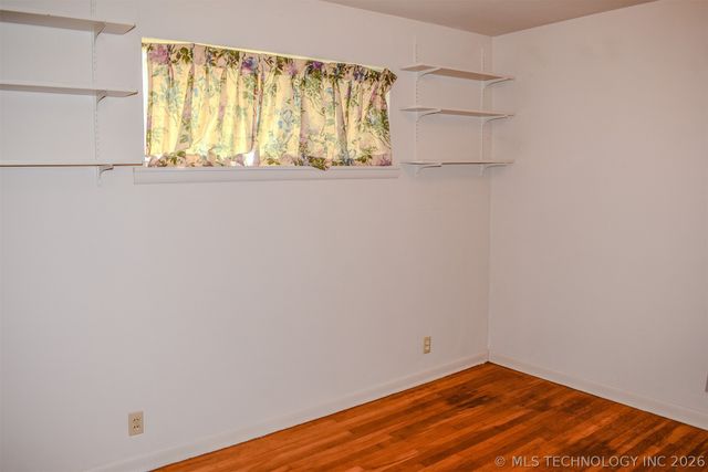 1414 E Kirk Street, Hugo, OK 74743