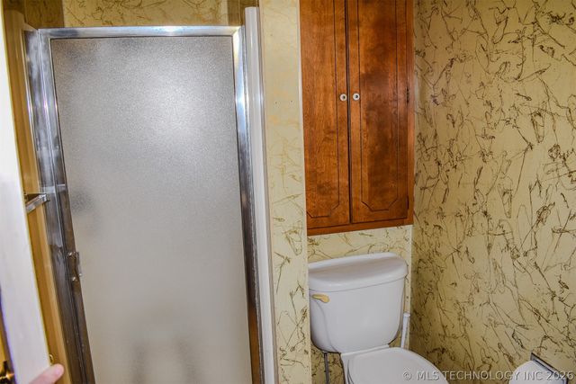 1414 E Kirk Street, Hugo, OK 74743