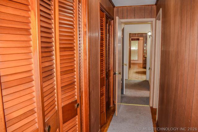 1414 E Kirk Street, Hugo, OK 74743