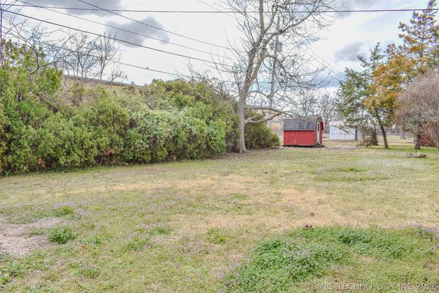 1414 E Kirk Street, Hugo, OK 74743