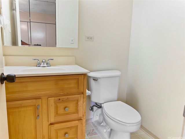 46-255 Kahuhipa Street A301, Kaneohe, HI 96744