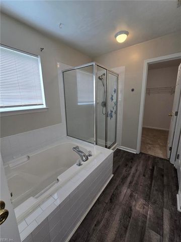 1110 Carriage CT, Chesapeake, VA 23322