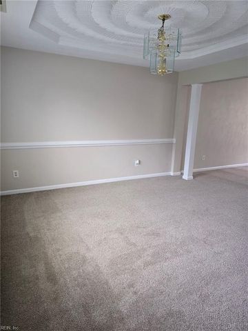 1110 Carriage CT, Chesapeake, VA 23322
