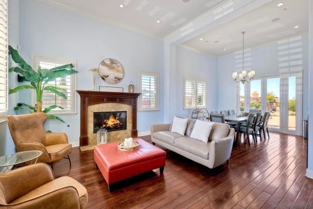 15068 Creek Hills Rd, El Cajon, CA 92021