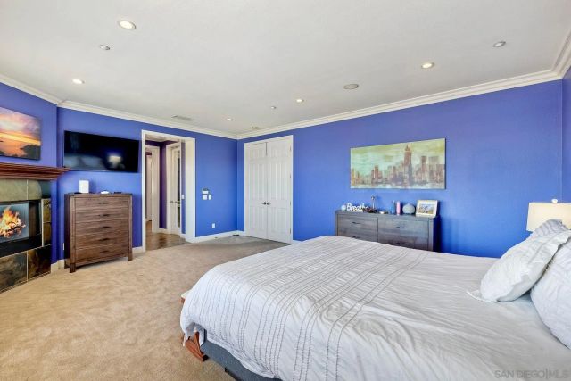 15068 Creek Hills Rd, El Cajon, CA 92021