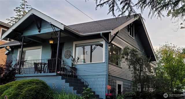 11237 84th Avenue S, Seattle, WA 98178