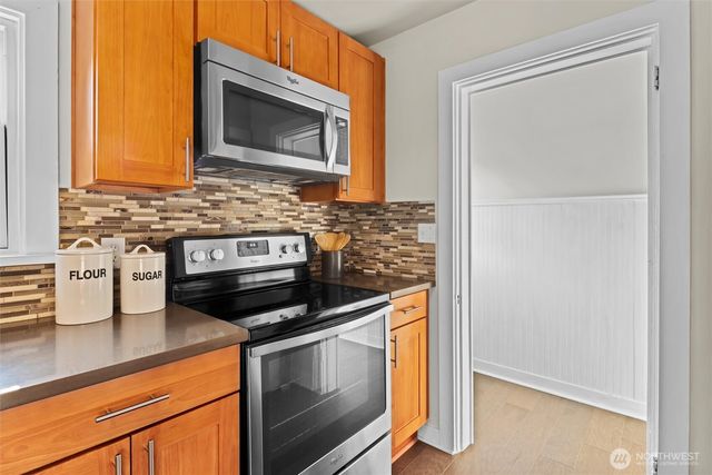 11237 84th Avenue S, Seattle, WA 98178