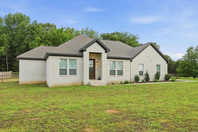 8 Diamond Ice Ln, Greenbrier, AR 72058