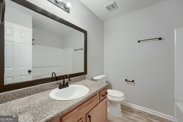 2266 Nicole Drive, Hampton, GA 30228