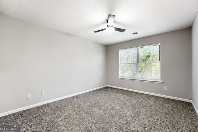 2266 Nicole Drive, Hampton, GA 30228