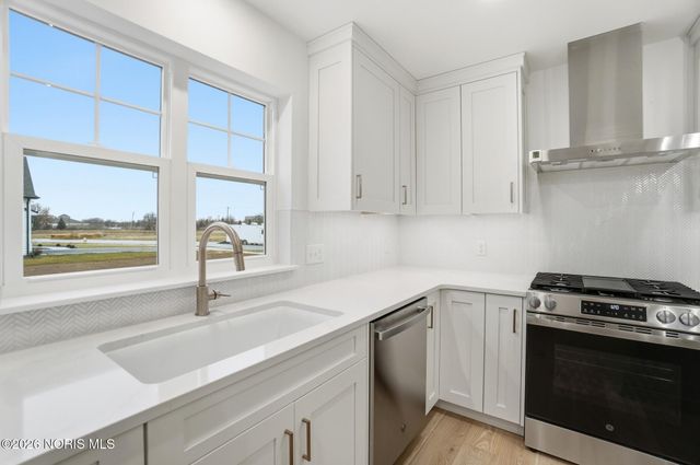 11 Hawthorne Crossing, Perrysburg, OH 43551