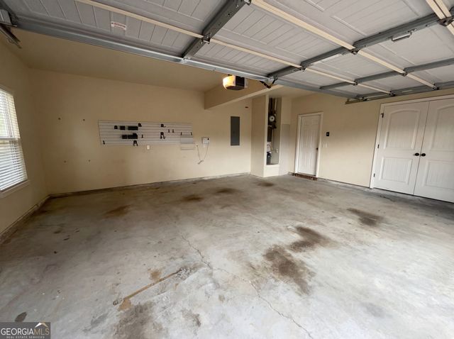 144 Napa Drive, Mcdonough, GA 30253