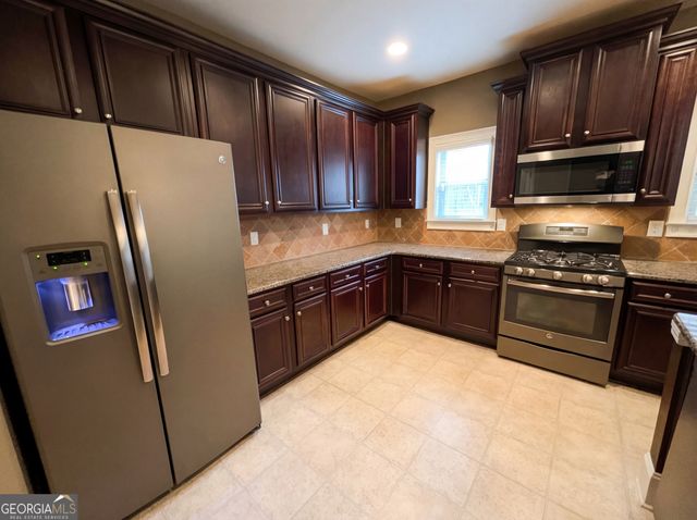 144 Napa Drive, Mcdonough, GA 30253