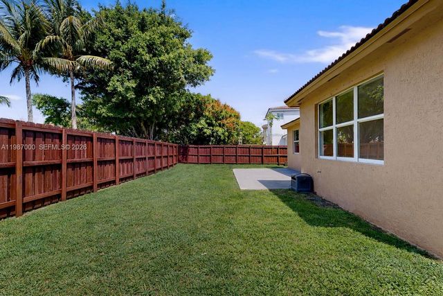 2014 NE 38th Rd 2014, Homestead, FL 33033