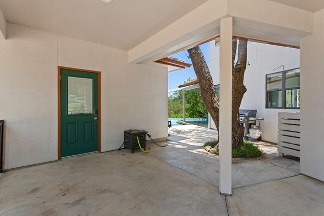 1121 Kings Cove DR, Canyon Lake, TX 78133