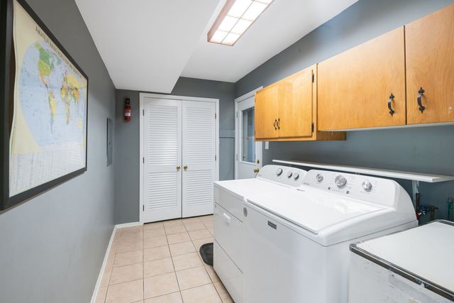 1717 Victoria Road, Mundelein, IL 60060