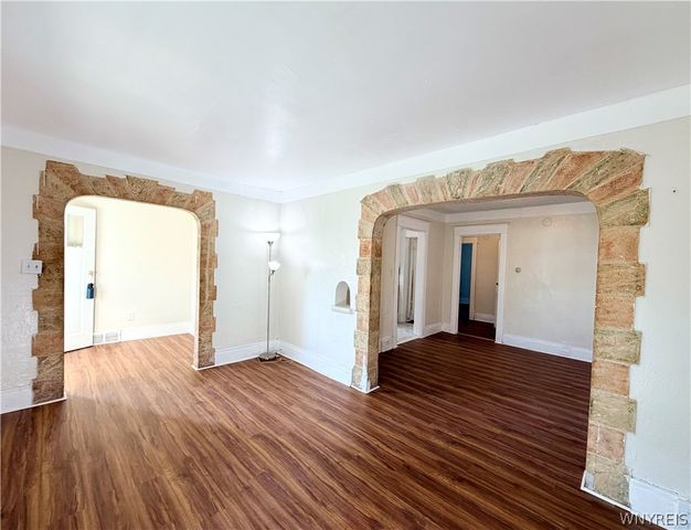 154 Bickford Avenue, Buffalo, NY 14215