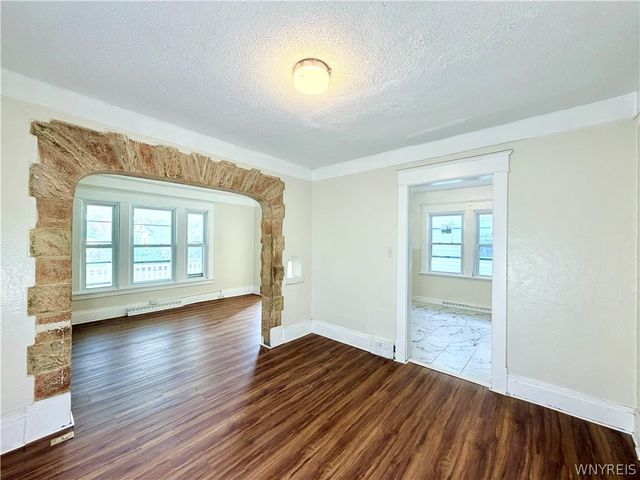 154 Bickford Avenue, Buffalo, NY 14215