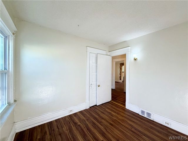 154 Bickford Avenue, Buffalo, NY 14215