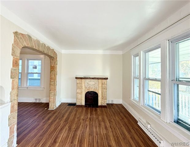 154 Bickford Avenue, Buffalo, NY 14215
