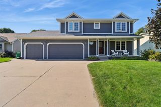 1530 Ashwood Drive, Altoona, IA 50009