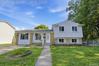 39385 Dillingham Street, Westland, MI 48186