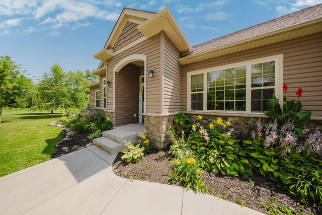 6684 Borror Road, Grove City, OH 43123