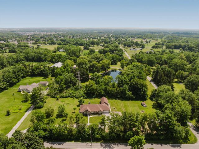 6684 Borror Road, Grove City, OH 43123