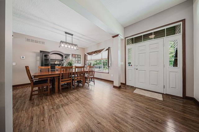 6684 Borror Road, Grove City, OH 43123