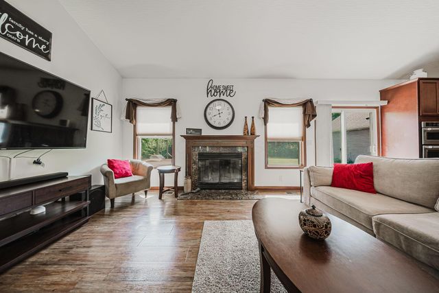 6684 Borror Road, Grove City, OH 43123