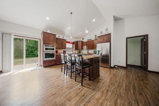 6684 Borror Road, Grove City, OH 43123