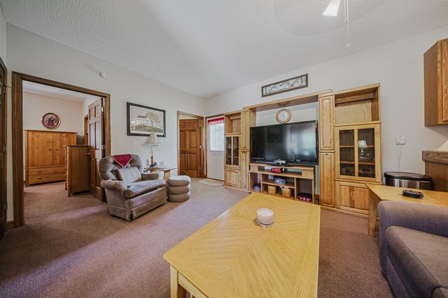6684 Borror Road, Grove City, OH 43123