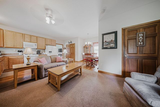 6684 Borror Road, Grove City, OH 43123