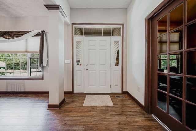 6684 Borror Road, Grove City, OH 43123