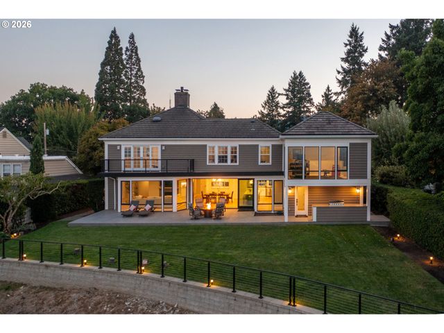 1281 Sw DAVENPORT St, Portland, OR 97201