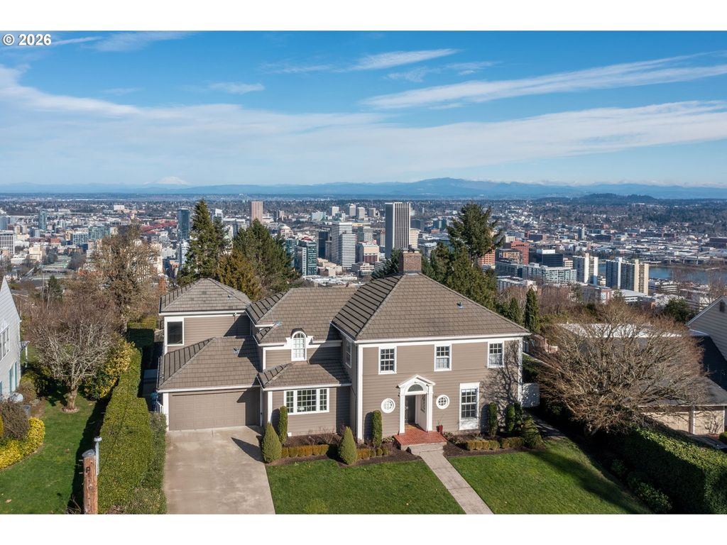 1281 Sw DAVENPORT St, Portland, OR 97201