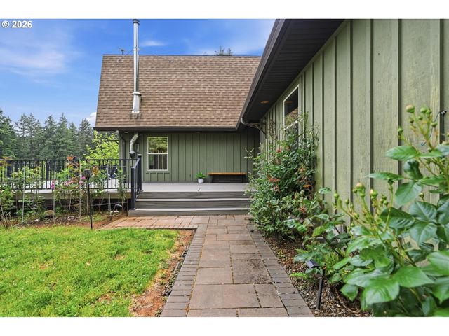 19231 Ne FAIRVIEW Dr, Dundee, OR 97115