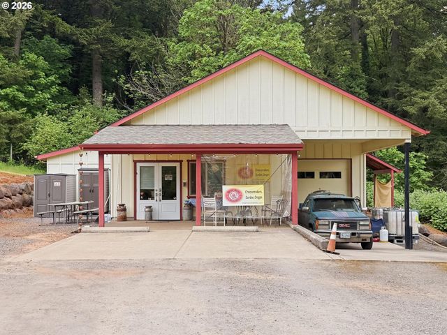 19231 Ne FAIRVIEW Dr, Dundee, OR 97115