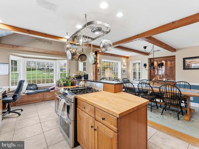 71 W SPROUL RD, Springfield, PA 19064