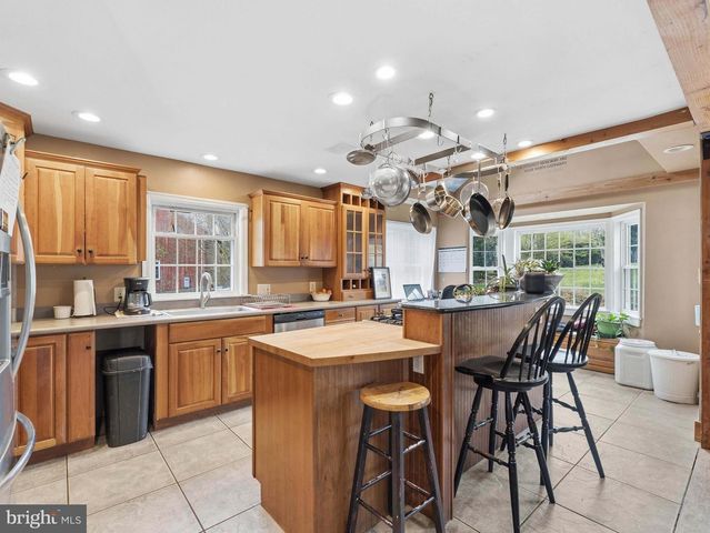 71 W SPROUL RD, Springfield, PA 19064