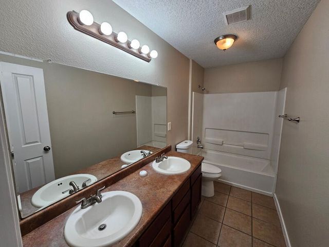 2173 DEER TRAIL Loop NE, Rio Rancho, NM 87124