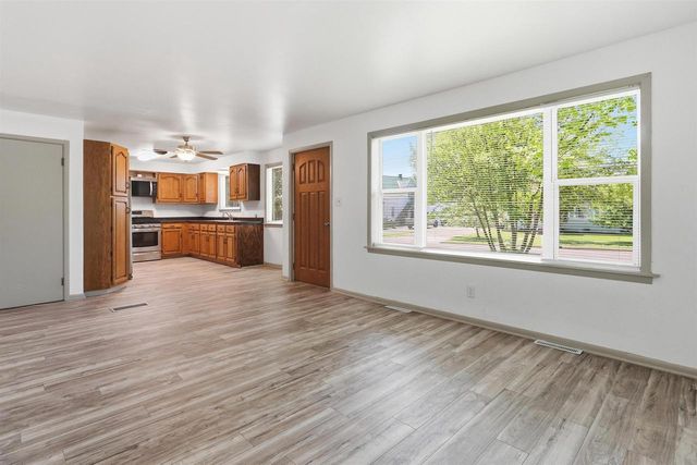 326 N CENTRAL AVENUE, Medford, WI 54451