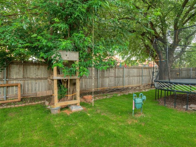 606 N Pine Branch Way, Mustang, OK 73064