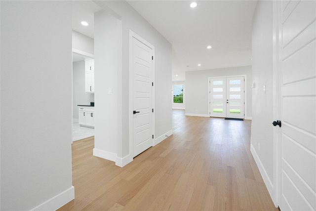 321 El Barco, Corsicana, TX 75109