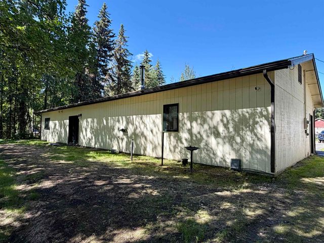 1115 DEE LANE, North Pole, AK 99705