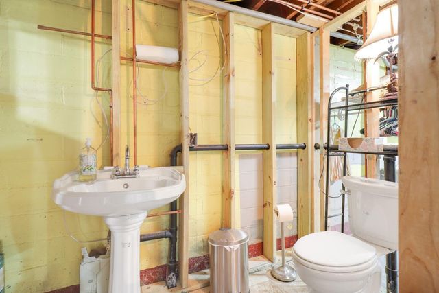 1375 Como Avenue, Saint Paul, MN 55108